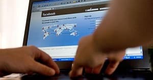 Facebook foi a rede social mais acessada pelos brasileiros em abril
