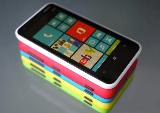 Nokia Lumia 630 chega ao Brasil com Windows Phone 8,1 e TV digital