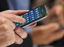Acesso à Internet via celular cresce 65% em um ano no Brasil