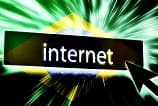 Brasileiros já passam cinco horas conectados à Internet diariamente