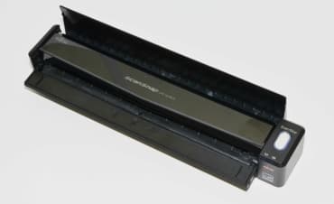 Scanner portátil da Fujitsu digitaliza uma página em 5 segundos e tem integração com smartphones