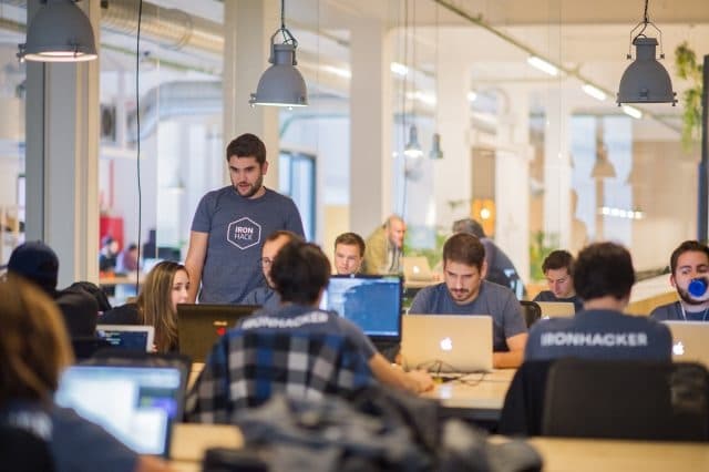 Ironhack oferece curso gratuito de UX Design para estudantes da área de tecnologia