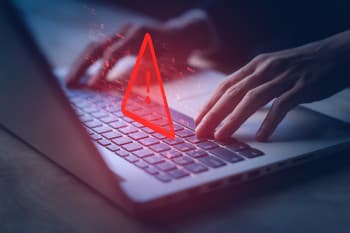 Ciberataques a aplicações web e APIs disparam 137% em um ano e batem recorde