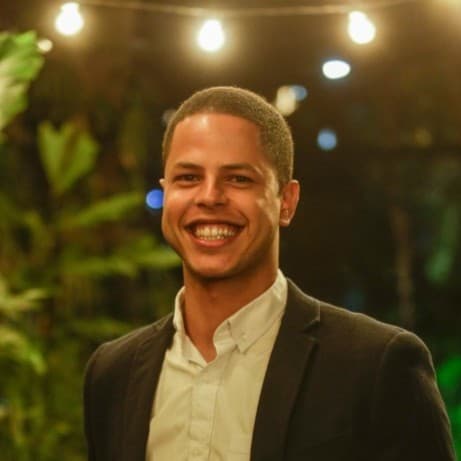 Programadores do Amanhã oferece curso exclusivo de programação para negros e indígenas