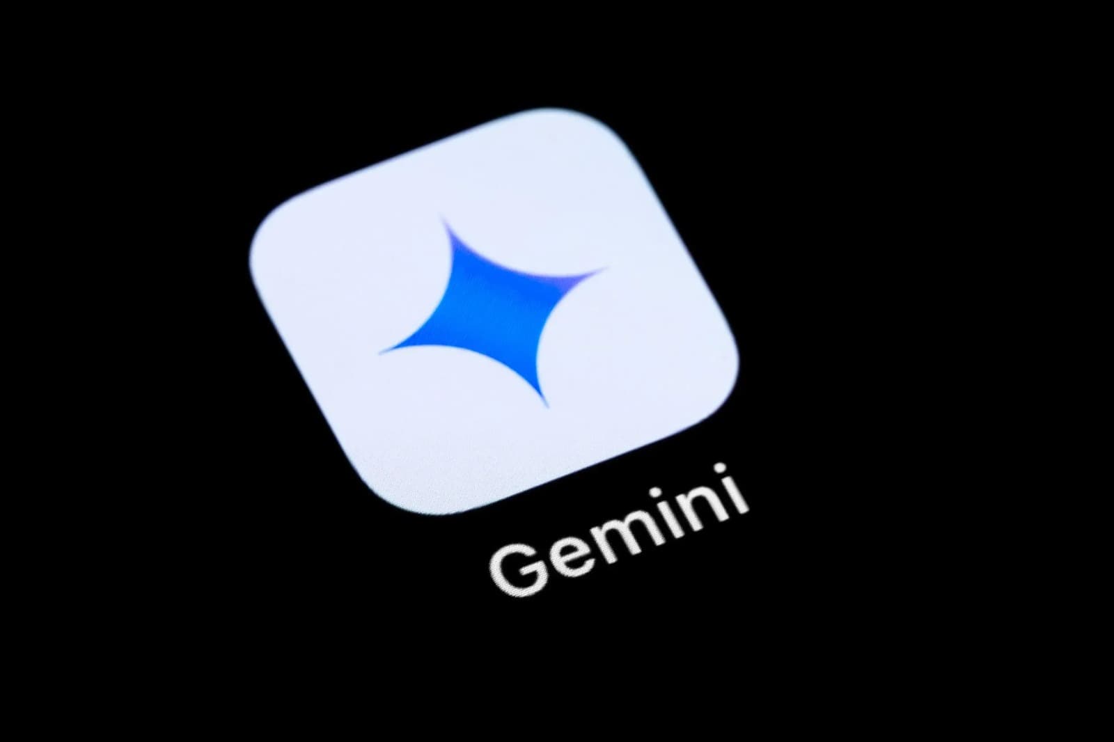Gemini apaga os Gems em 17 de novembro e seus prompts correm risco