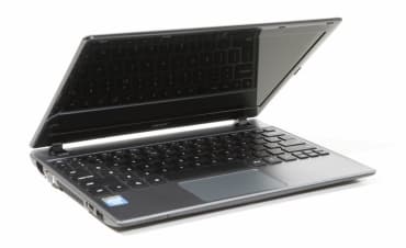 Chromebook Acer C710 é ótimo para navegação web, mas peca pela falta de teclado no padrão brasileiro