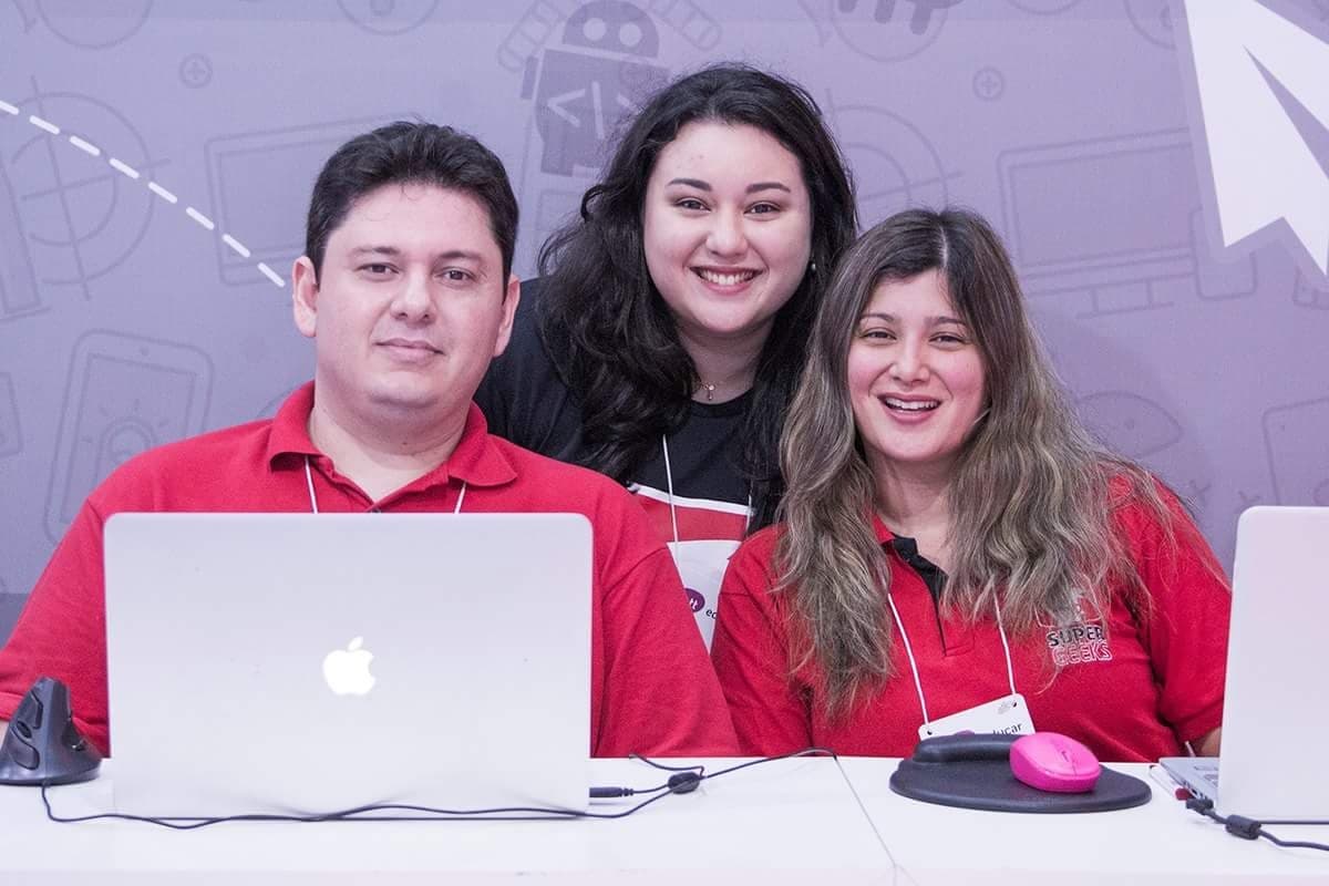 Escola de programação e robótica trabalha a inclusão de crianças com transtorno do espectro autista