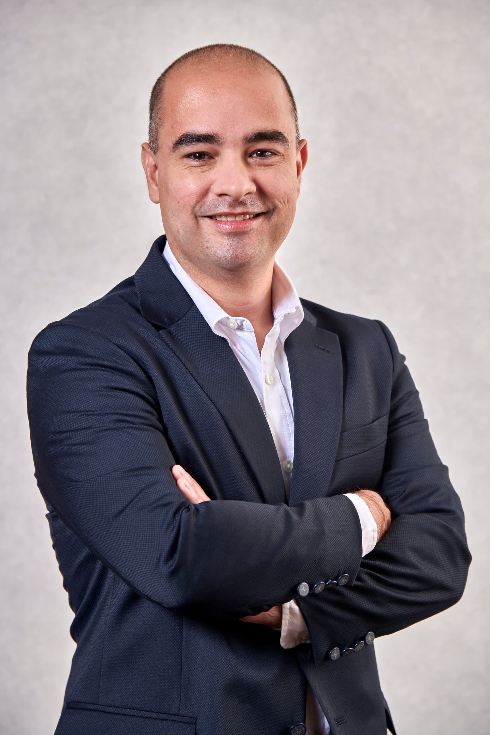 Thiago Sapia lidera a SonicWall Brasil